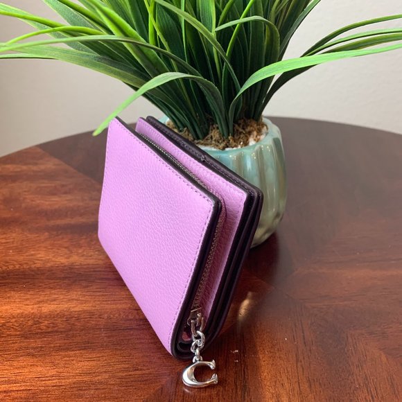 Coach Snap Wallet - Picture 2 of 5